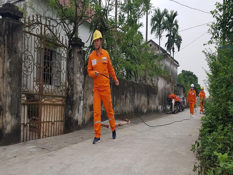 Điện lực Nam Định tri ân khách hàng sử dụng điện năm 2022 