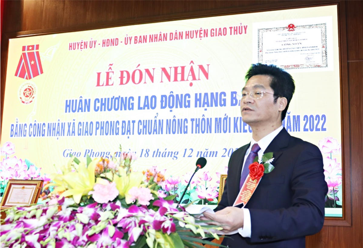 Nam Định có xã đầu tiên được đón Bằng công nhận nông thôn mới kiểu mẫu