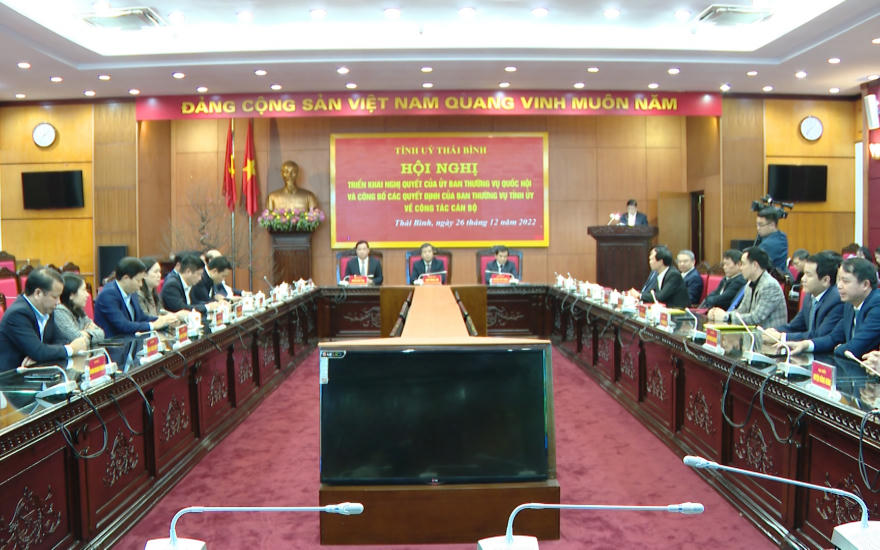 Thái Bình công bố các quyết định về công tác cán bộ