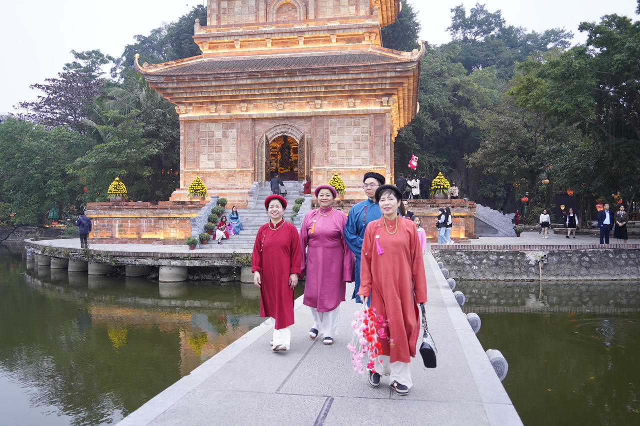 Gần 85.000 lượt khách về thăm Ninh Bình trong dịp Tết Quý Mão 2023