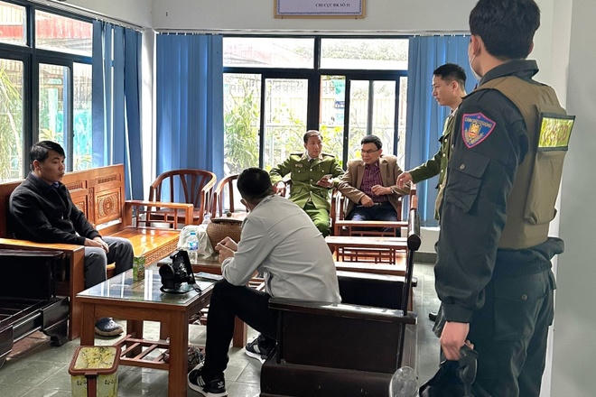 Giám đốc Chi Cục đăng kiểm và 3 thuộc cấp ở Thái Bình bị bắt