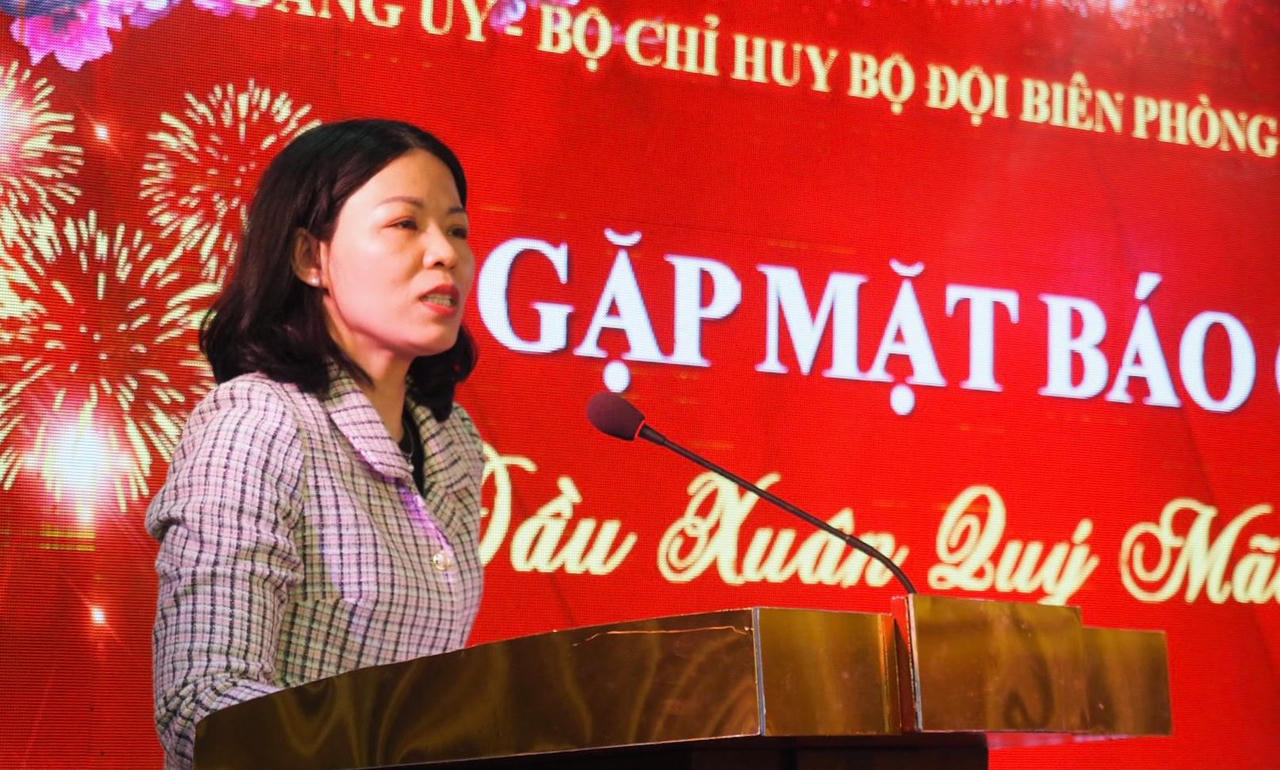 Tô thắm hình ảnh 'người chiến sĩ quân hàm xanh' trong lòng Nhân dân