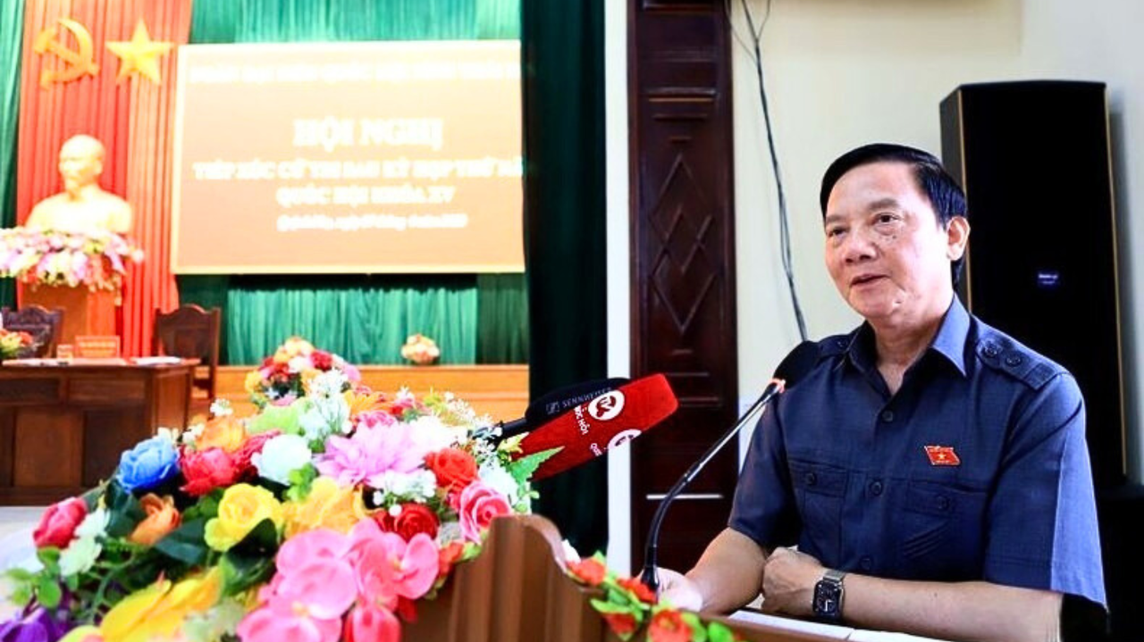 Phó Chủ tịch Quốc hội Nguyễn Khắc Định tiếp xúc cử tri Thái Bình