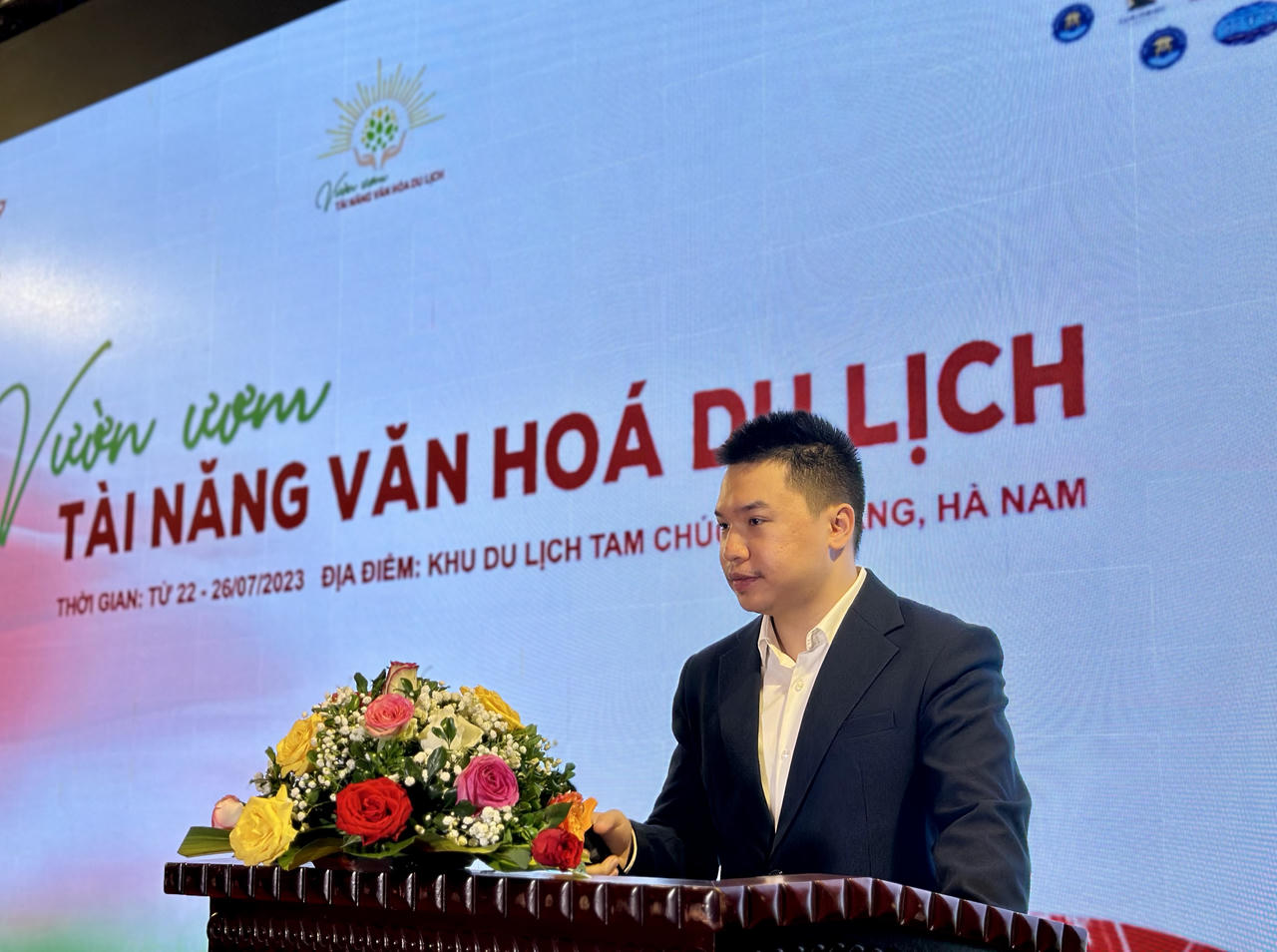 Xây dựng sản phẩm văn hoá và truyền thông du lịch qua góc nhìn giới trẻ