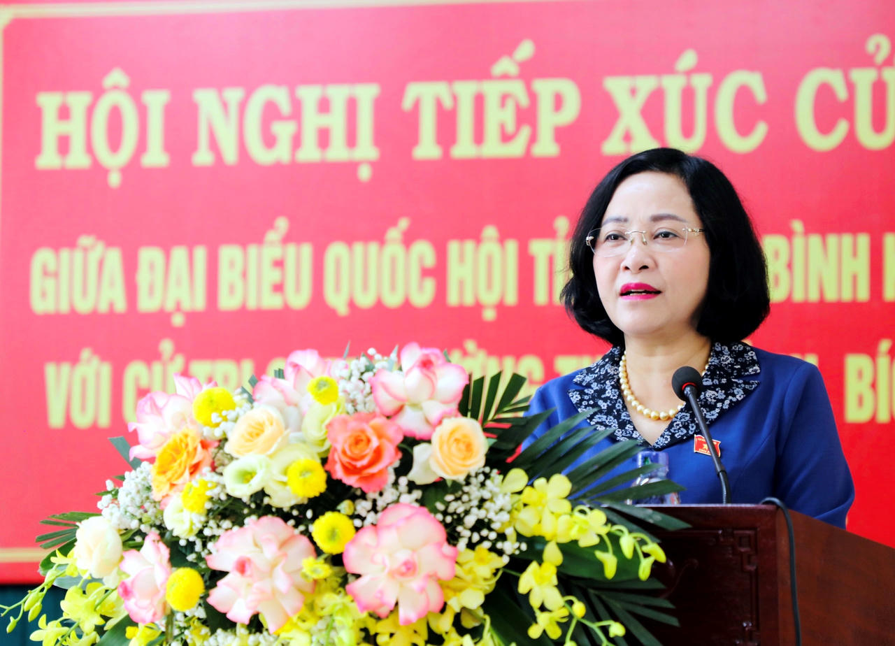 Phó trưởng Ban Tổ chức Trung ương Nguyễn Thị Thanh tiếp xúc cử tri tại Ninh Bình