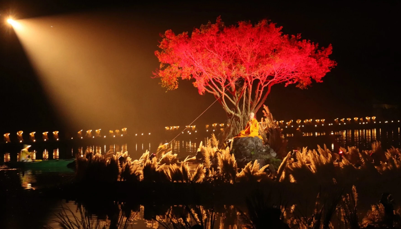 Ấn tượng show diễn thực cảnh tại Festival Ninh Bình - Tràng An lần thứ II