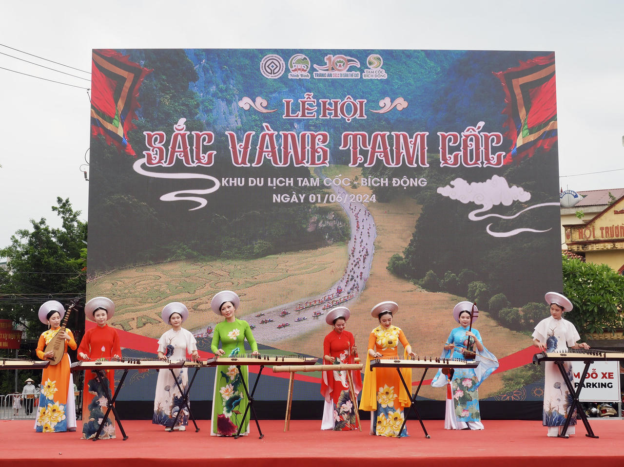 Khai mạc Tuần du lịch Ninh Bình - Lễ hội Sắc vàng Tam Cốc năm 2024