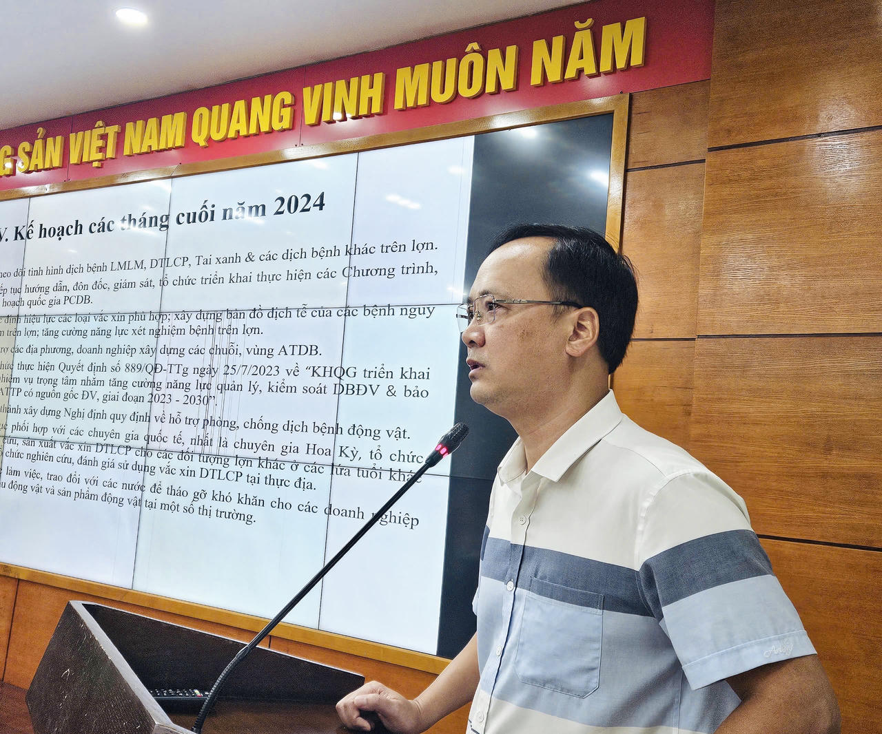 Tạo 'cú hích' thúc đẩy ngành chăn nuôi lợn phát triển bền vững