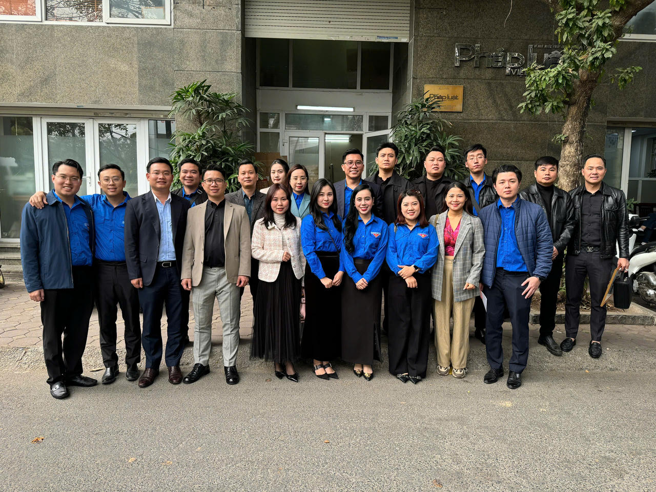 Đoàn thanh niên Báo Pháp luật Việt Nam phấn đấu hoàn thành xuất sắc nhiệm vụ năm 2025