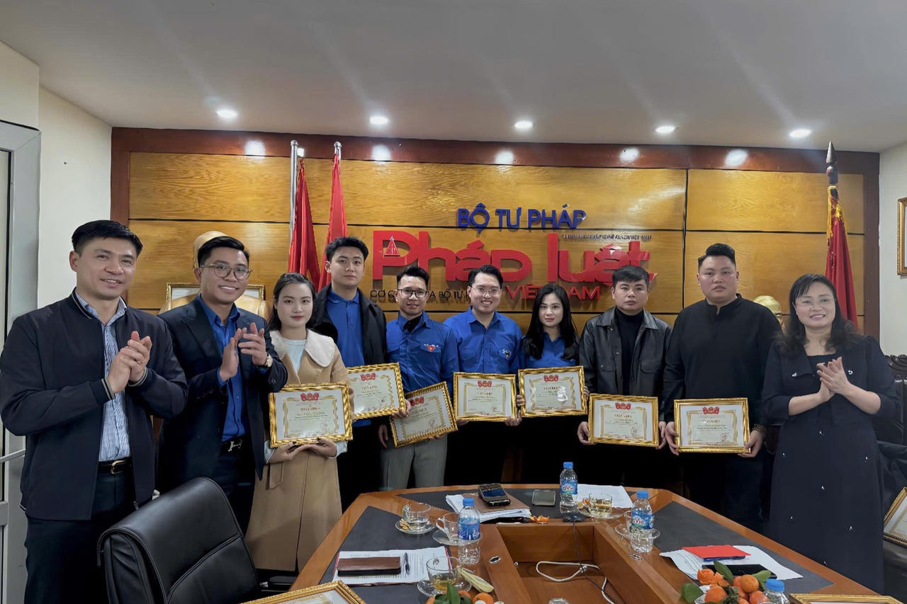 Đoàn thanh niên Báo Pháp luật Việt Nam phấn đấu hoàn thành xuất sắc nhiệm vụ năm 2025