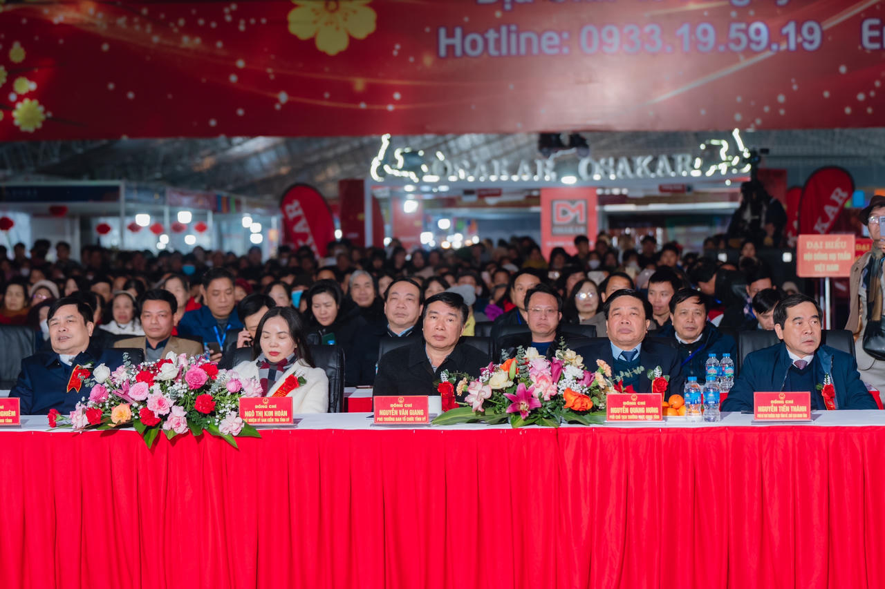 Hội chợ kết nối cung cầu doanh nhân họ Trần với các doanh nghiệp trong và ngoài nước tại Thái Bình