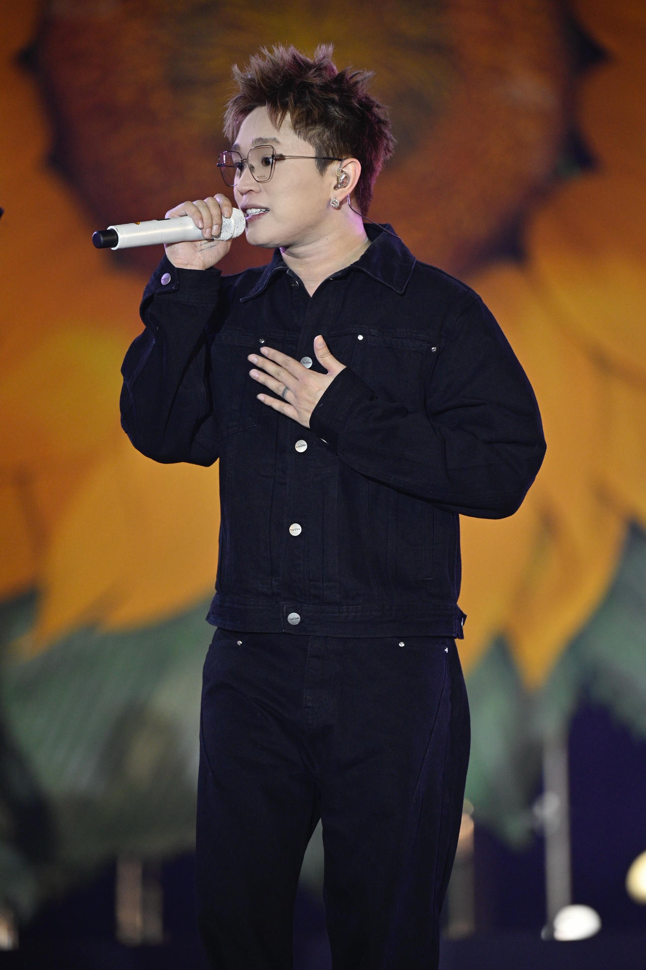 Hàng ngàn người dân Hải Dương tham dự "đêm nhạc đặc biệt" The East Live Concert