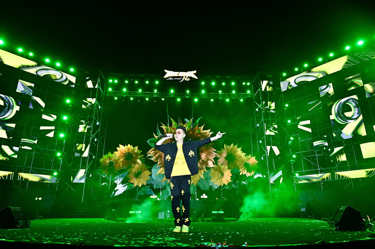 Hàng ngàn người dân Hải Dương tham dự "đêm nhạc đặc biệt" The East Live Concert