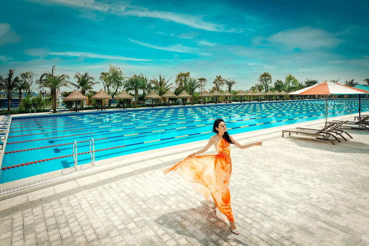 Check-in "đẹp không tì vết" tại Vịnh biển Bốn mùa ngay phía Đông Thủ đô