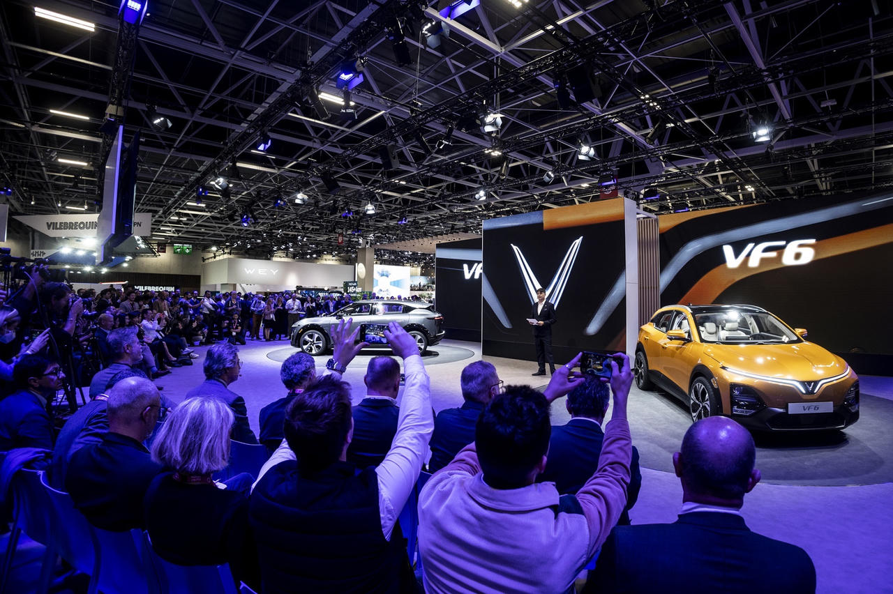 AUTOBEST vinh danh VINFAST là “ngôi sao đang lên”