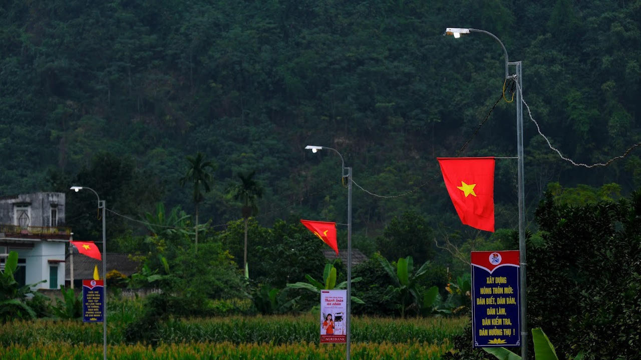Dấu ấn công trình "Thắp sáng đường quê" ở Tuyên Quang
