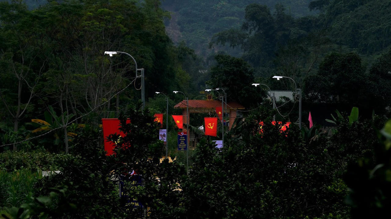 Dấu ấn công trình "Thắp sáng đường quê" ở Tuyên Quang