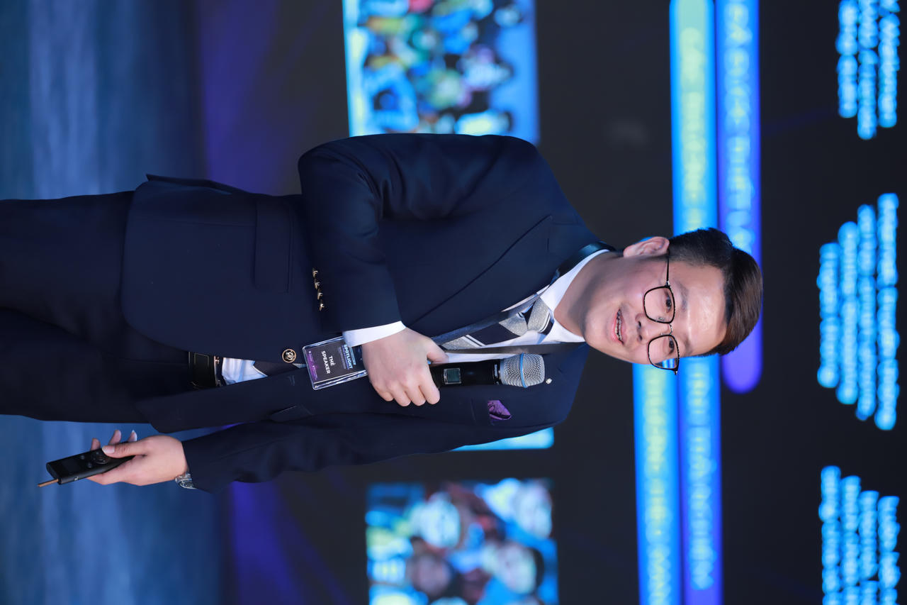 Trend Summit #02: Kiến tạo chiến lược 'chạm để chậm'