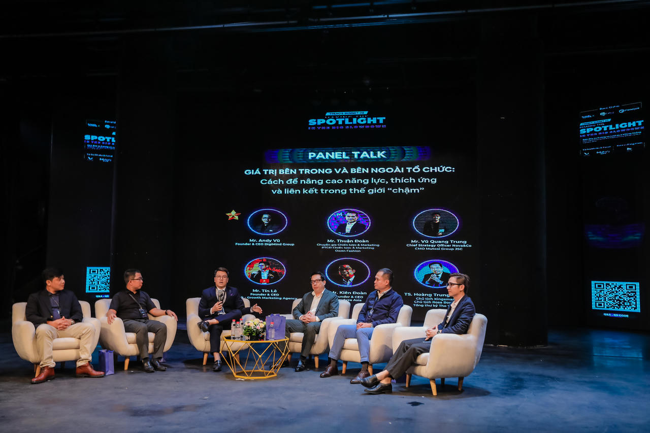 Trend Summit #02: Kiến tạo chiến lược 'chạm để chậm'