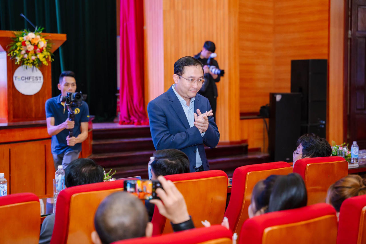 Tổ chức thành công chương trình Chuyên đề Techfest 2023: Liên minh bất động sản và sức khỏe sắc đẹp