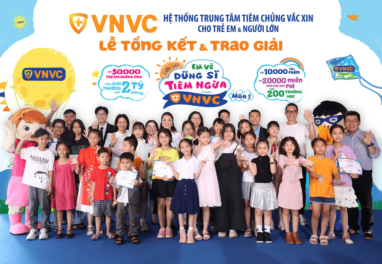VNVC lập kỷ lục 10.000 bức vẽ về tiêm chủng vaccine