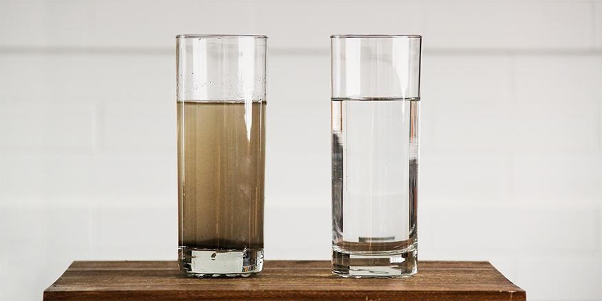 Nước uống không an toàn, vẩn đục, lắng cặn và mùi lạ nên mua máy lọc nước nào?