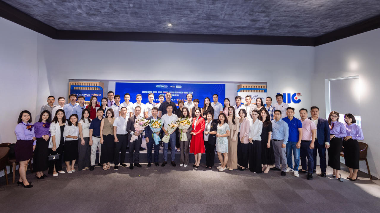 CEO Exchange tháng 8/2024: 'Chiến lược tái cấu trúc doanh nghiệp'