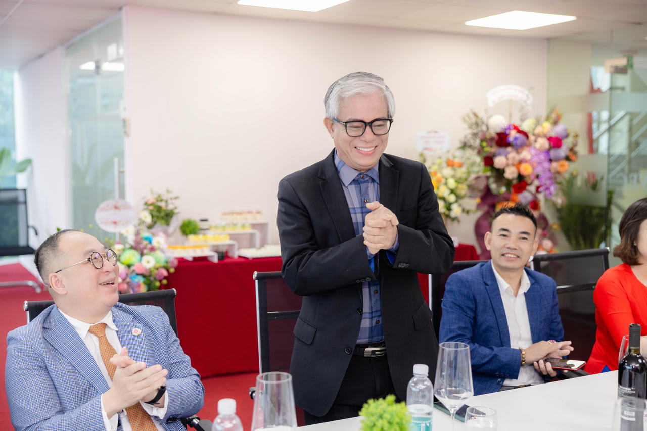 Ra mắt văn phòng mới của Hội đồng Nữ Doanh nhân Quốc tế IWEC