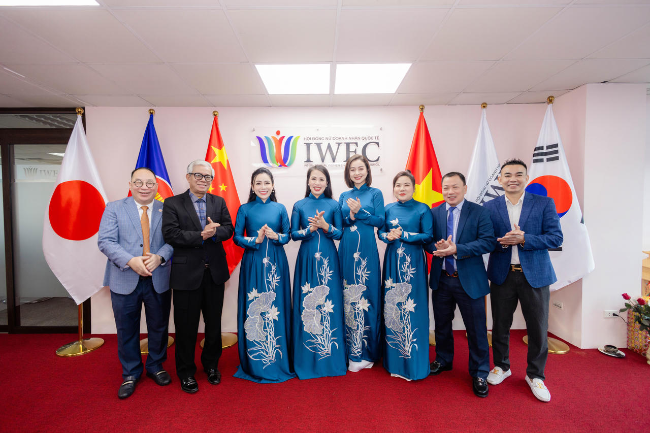 Ra mắt văn phòng mới của Hội đồng Nữ Doanh nhân Quốc tế IWEC