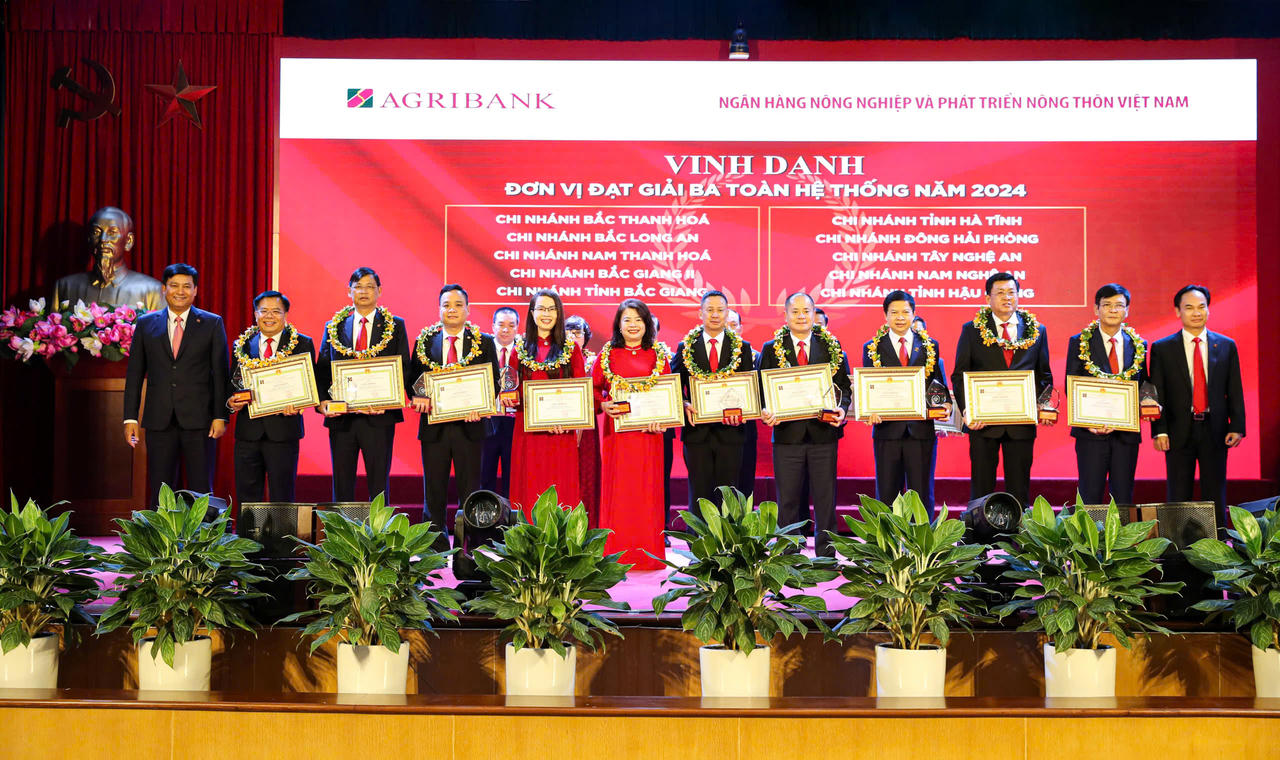 Agribank tổ chức Hội nghị tổng kết hoạt động kinh doanh năm 2024, triển khai nhiệm vụ năm 2025
