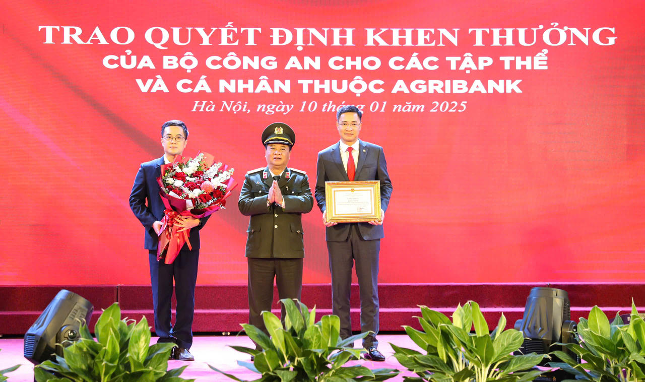 Agribank được công nhận đạt chuẩn “An toàn về an ninh, trật tự” của Bộ Công an