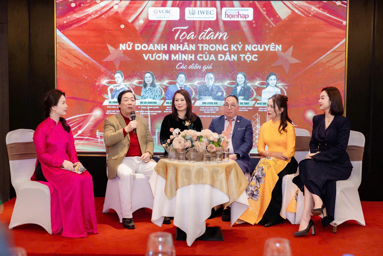 Nữ doanh nhân trong kỷ nguyên vươn mình của dân tộc