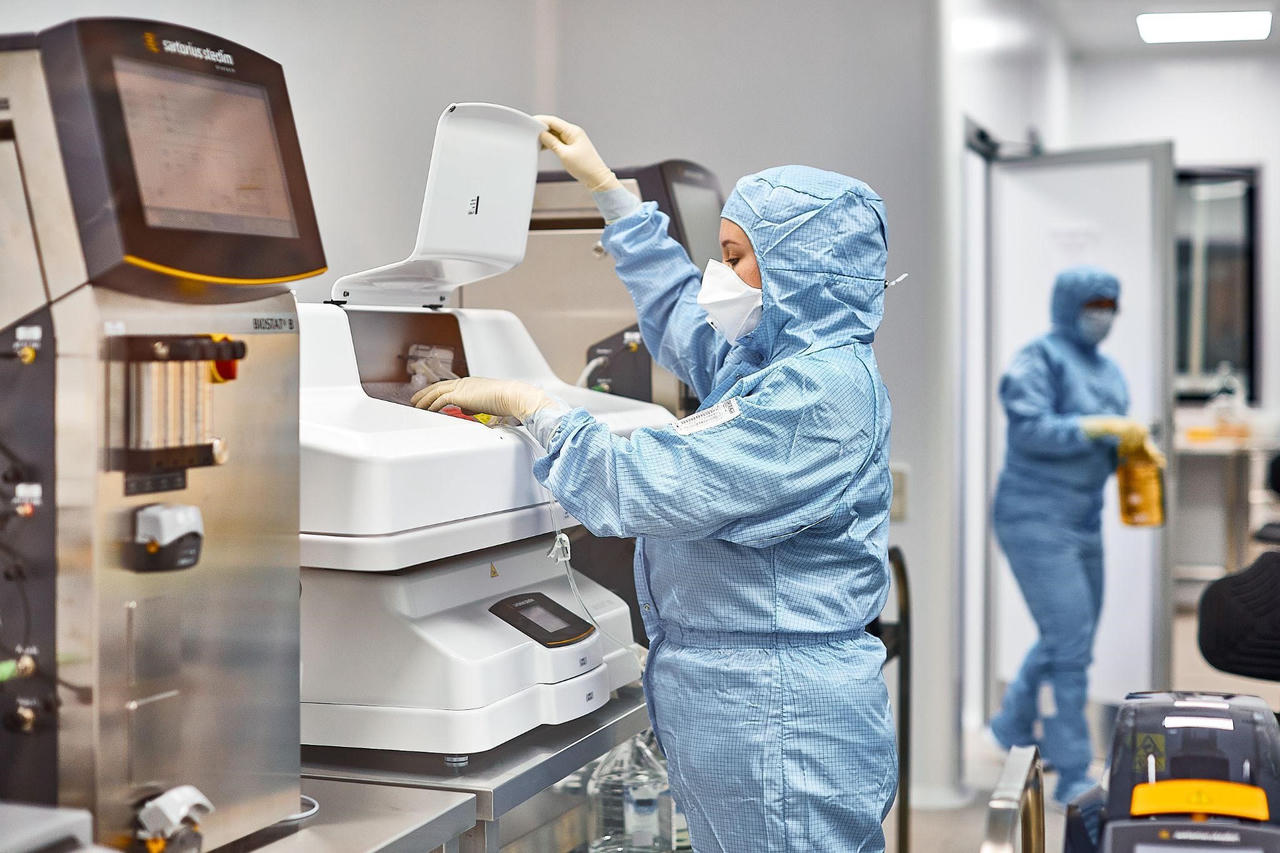 VNVC ký thoả thuận hợp tác chiến lược với Quỹ Đầu tư trực tiếp Nga (RDIF)