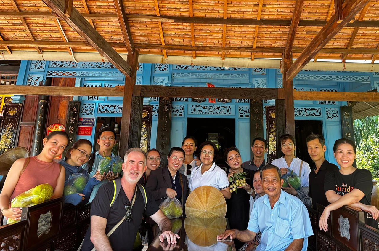 “Bảo tàng” đồ cổ của lão nông u70 tại Vĩnh Long