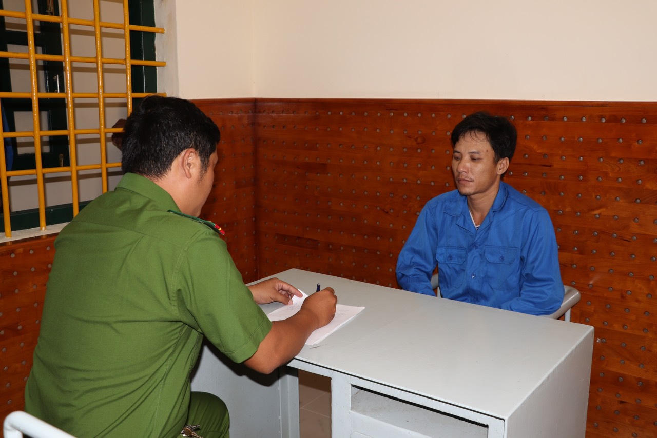 Vĩnh Long: Mua ma túy về chưa kịp dùng, nam thanh niên bị khởi tố