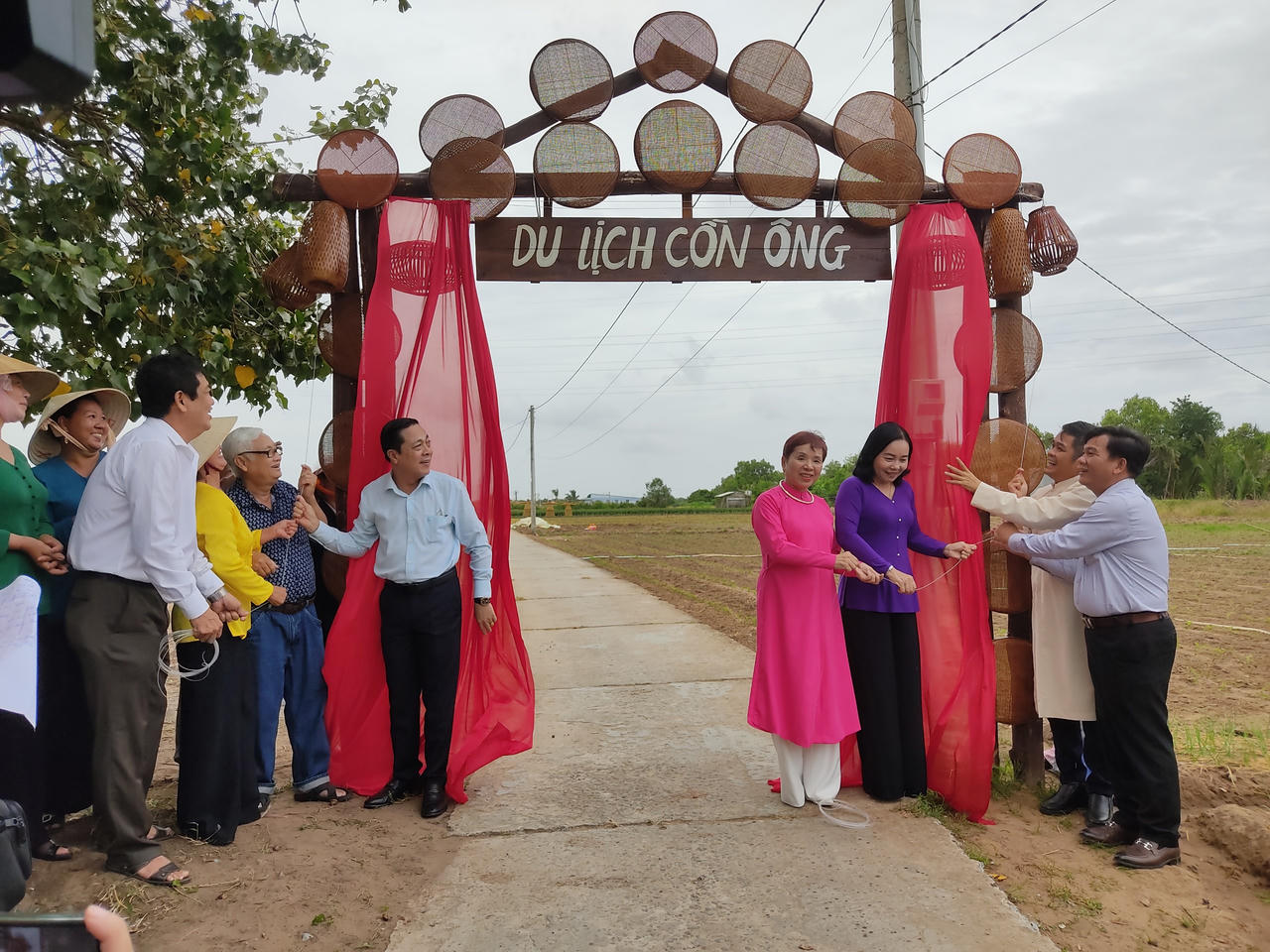 Đưa mô hình Du lịch nông nghiệp ấp Cồn Ông đến với du khách