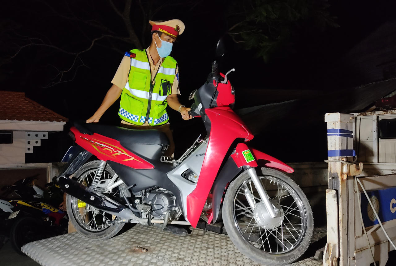 Vĩnh Long: Tăng cường kiểm tra, xử lý người vi phạm nồng độ cồn