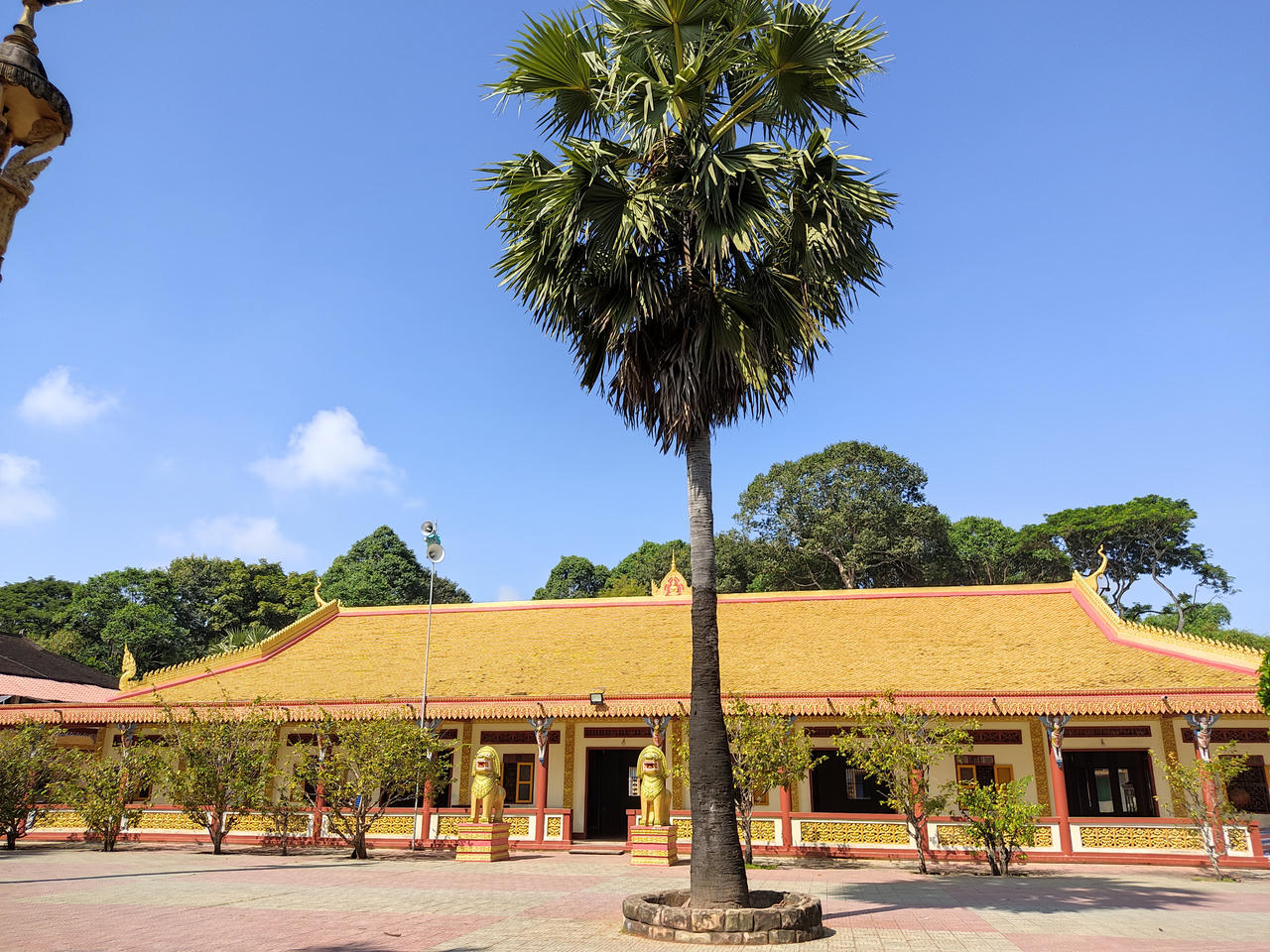 Nét đẹp ngôi chùa hàng trăm năm tuổi tại Trà Vinh