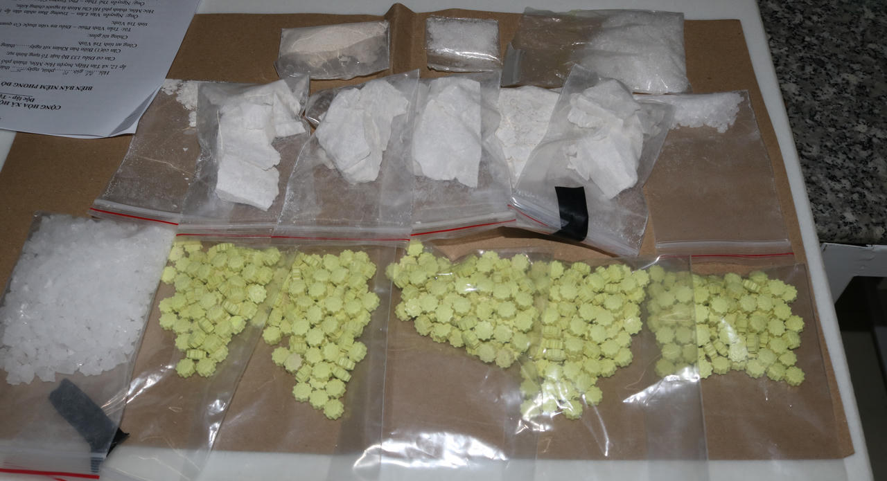 Khám xét nhà, phát hiện thêm lượng lớn ma túy của đối tượng vừa bị bắt ở Trà Vinh