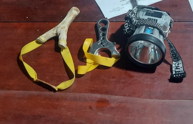 Xác định 2 đối tượng bắn vỡ kính xe khách trên cao tốc Mỹ Thuận – Cần Thơ