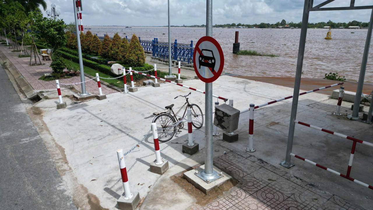 Di dời bến khách ngang sông An Bình – TP Vĩnh Long