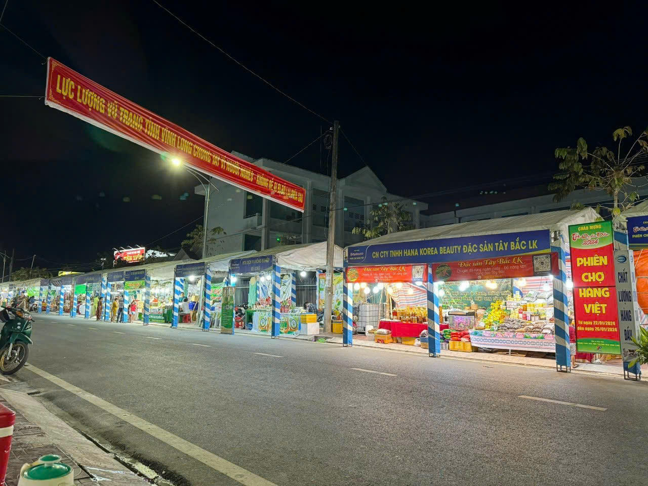 Hàng Việt 'tỏa sáng' thị trường Vĩnh Long 