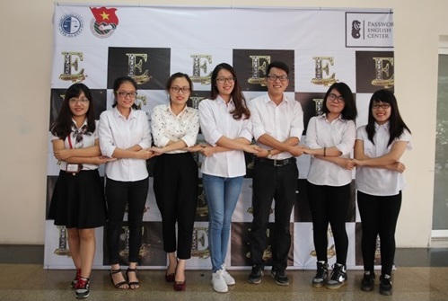 E-Golden law 2016: Sân chơi thú vị giữ 6 trường đại học