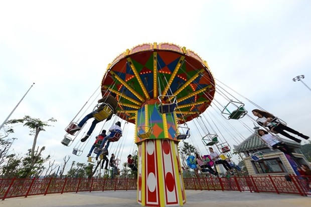 Hạ Long “cháy” phòng nghỉ khi công viên lớn nhất Đông Nam Á đi vào hoạt động
