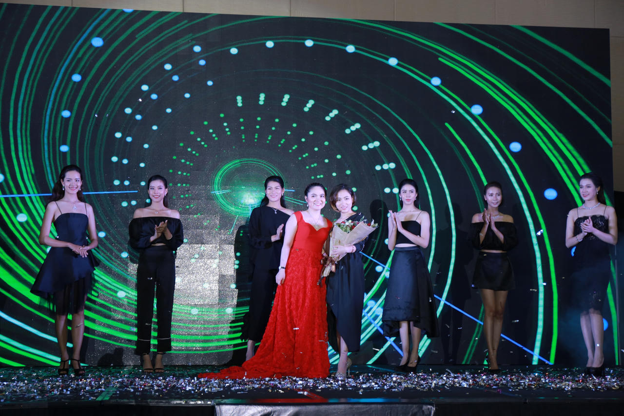 Ra mắt thương hiệu kim cương cao cấp Diamond empire