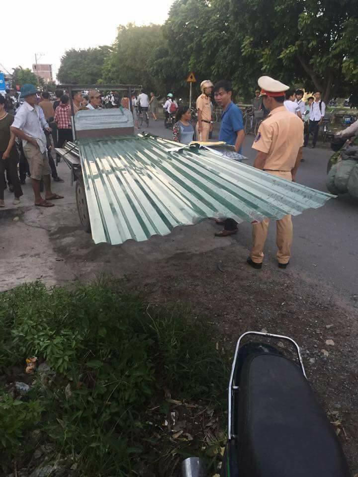 Lại thêm một vụ tai nạn thương tâm từ xe chở tôn