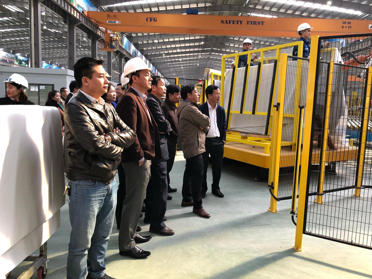 Tập đoàn Indevco đưa sản phẩm kính tiết kiệm năng lượng chất lượng cao CFG ra thị trường