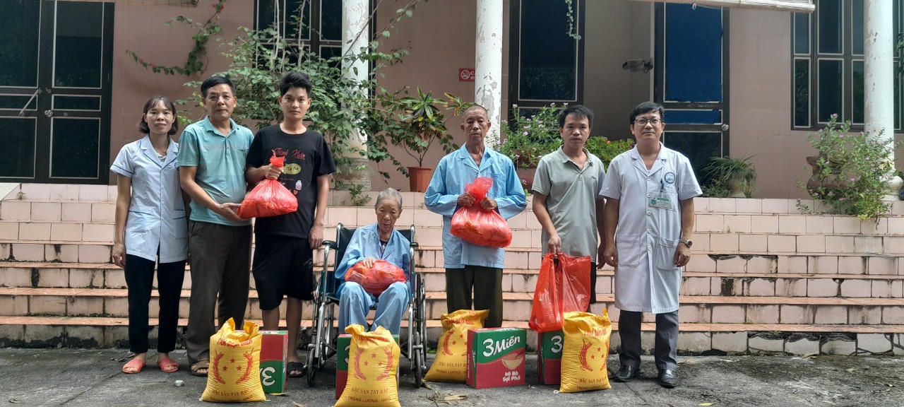 Bệnh viện Phục hồi Chức năng tỉnh Hà Giang: Lan tỏa yêu thương qua những hoạt động thiện nguyện