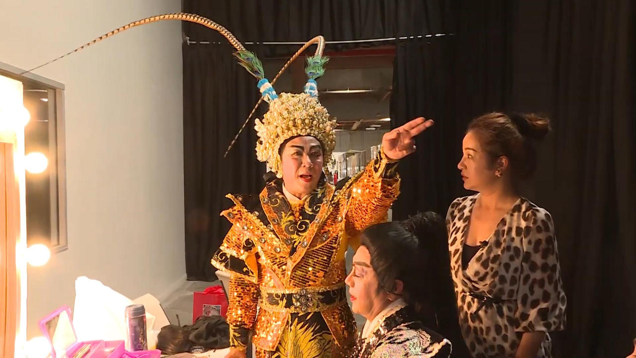 Thúy Nga xót xa khi nghệ sĩ Lê Tín ở Mỹ bao năm vẫn không mua nổi nhà