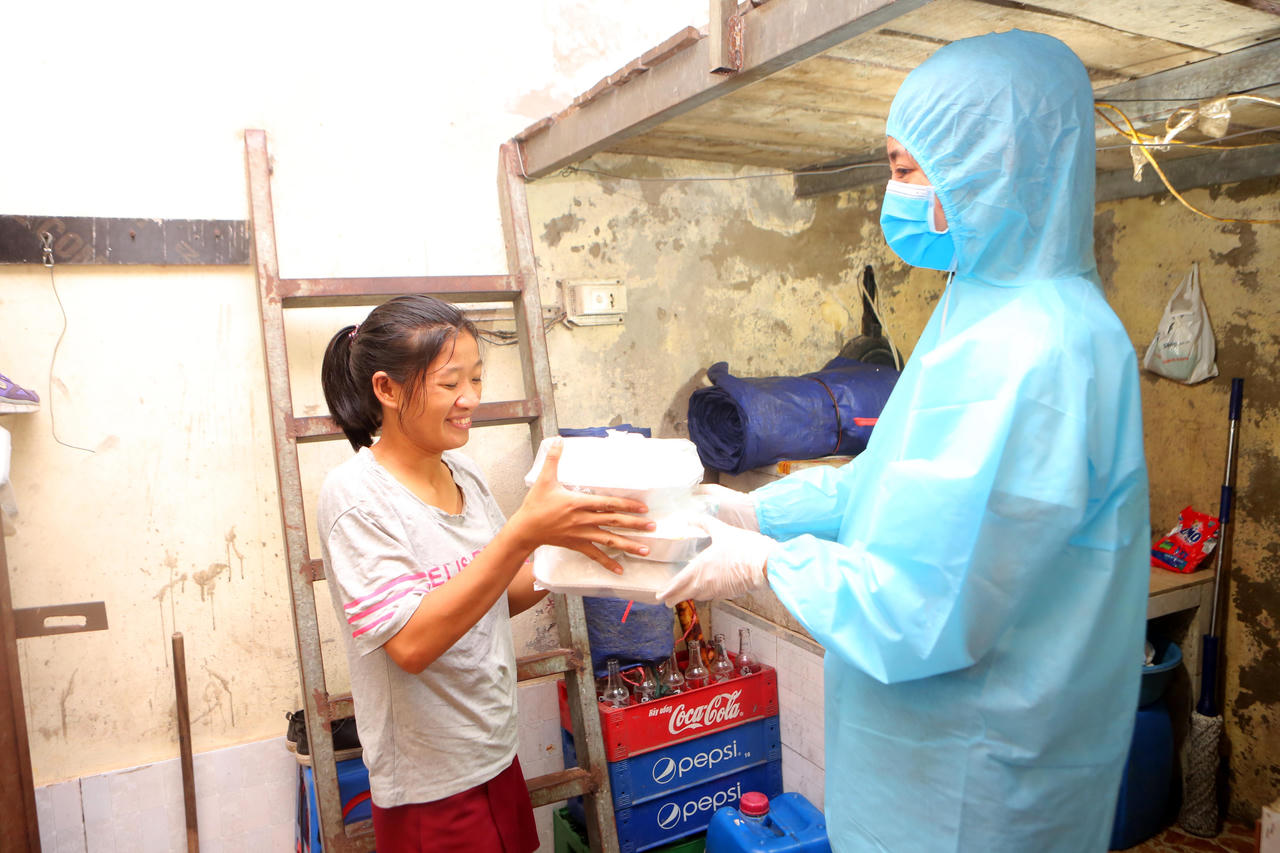 Bộ 3 Hoa hậu tham gia chiến dịch 'Triệu bữa cơm - Hà Nội nghĩa tình'